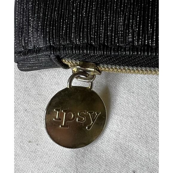 3 for $10 IPSY‎ Glam Bag September 2016 Gray/Gold Metallic Makeup Bag - Picture 3 of 4